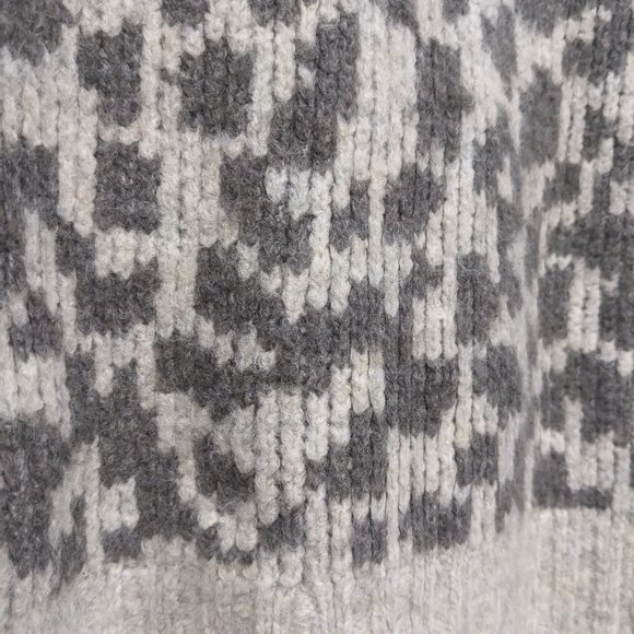 Old Navy Cozy Crew-Neck Sweater, Beige Leopard Print, XS - Picture 10 of 11